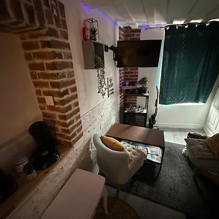 Le Ti Wi En Plein Coeur Du Vieux Bassin * Honfleur